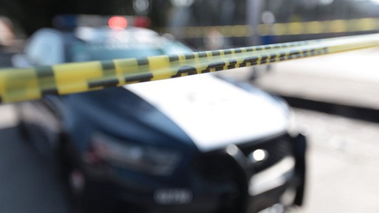 Sigue la violencia en Guanajuato: Cinco policías son asesinados en una carretera