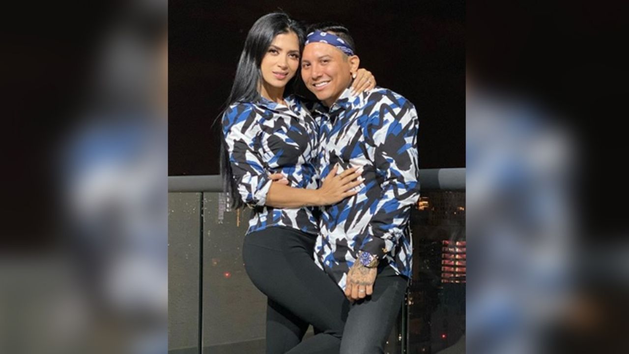 Edwin Luna exhibe a su esposa sin maquillaje en Instagram y la destrozan: “¿Es él o ella?”