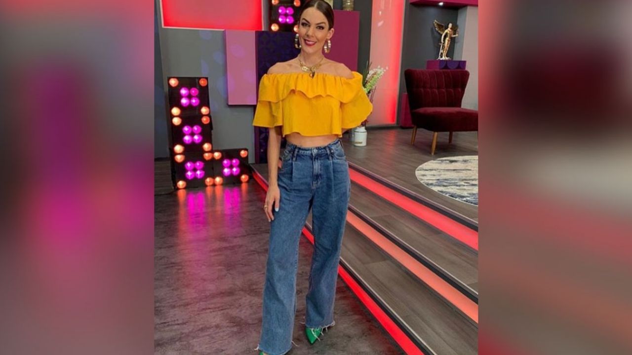 Sofía Escobosa enloquece a la audiencia de ‘Cuéntamelo Ya’ con apretado traje