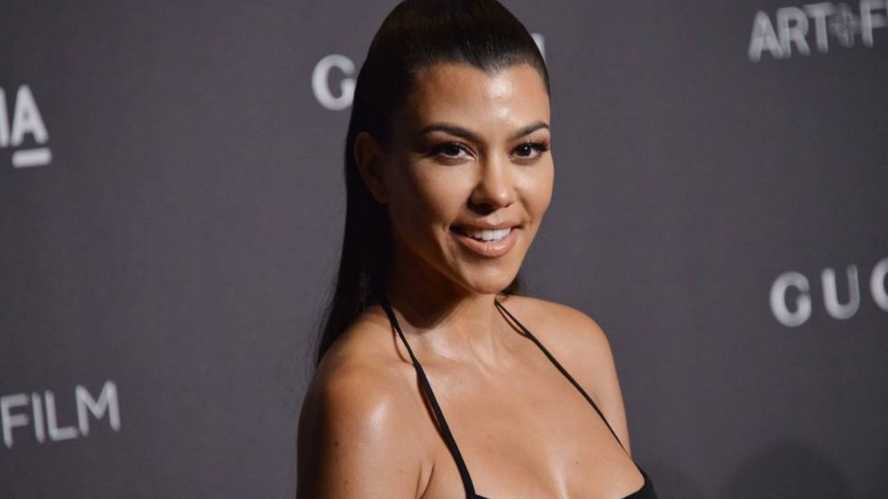 “Corran la voz, no el virus”: Kourtney Kardashian reta a sus hermanas y fans en Instagram