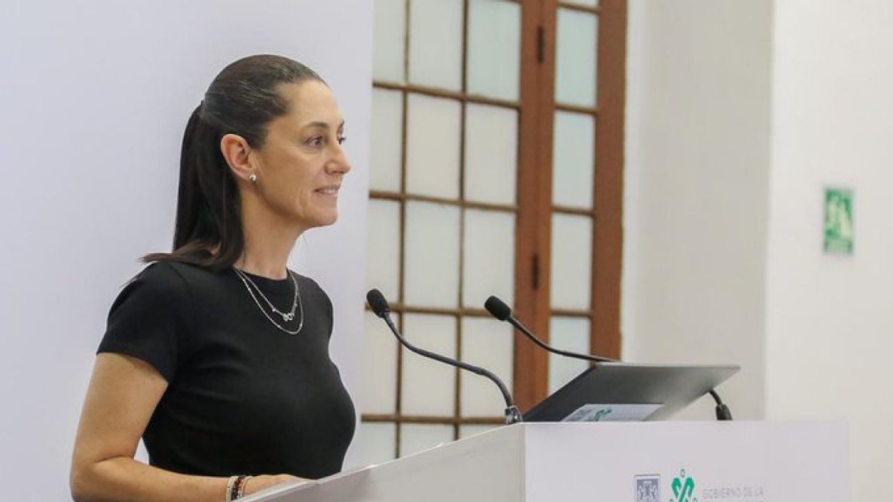 CDMX no está lista para abrir centros comerciales; continúa en semáforo naranja