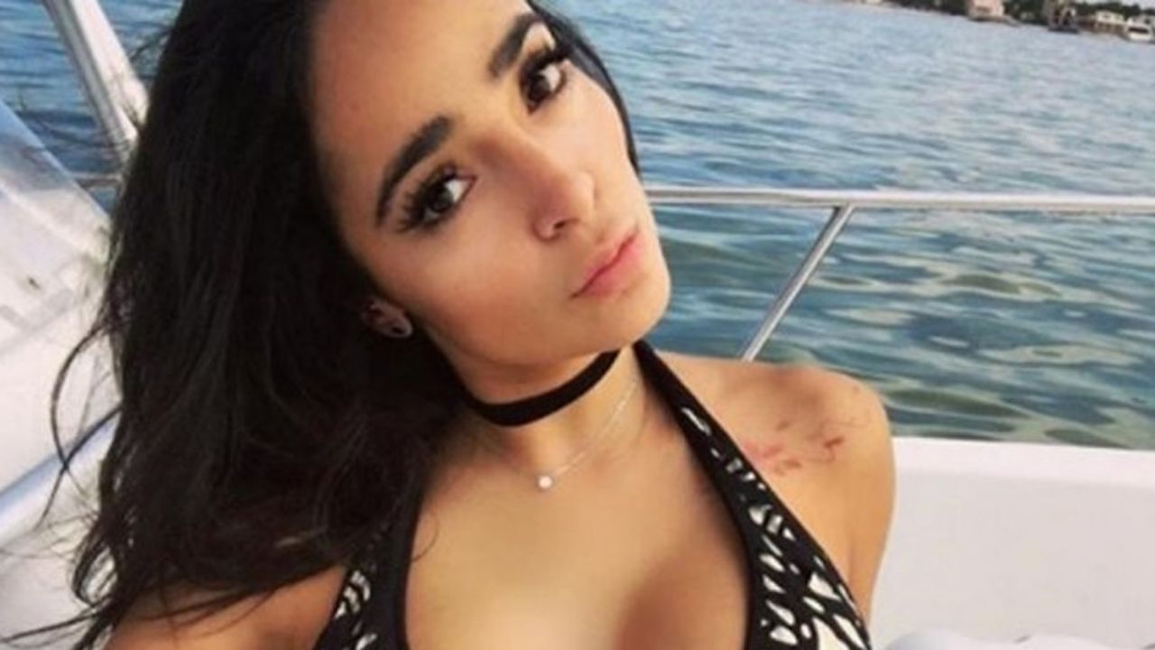 Manelyk aumenta la temperatura del verano con atrevido video en TikTok