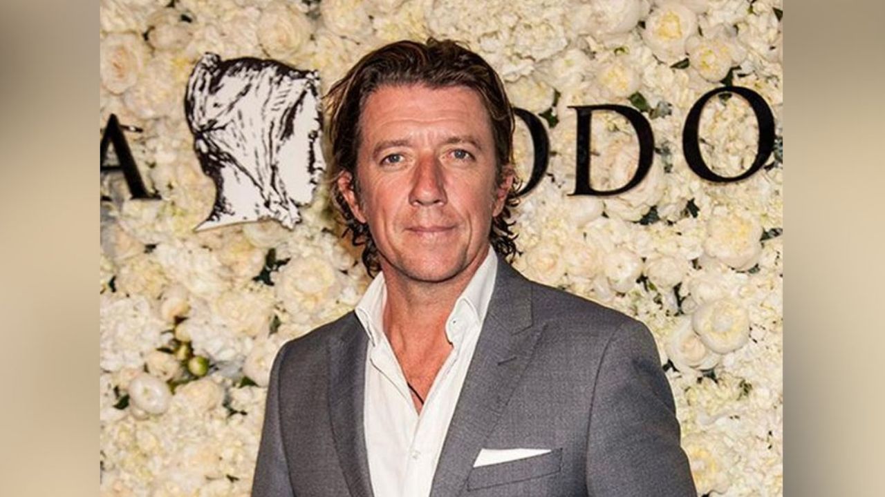 Tras conflicto con Paulina Rubio, Colate presume ser ciudadano de Estados Unidos