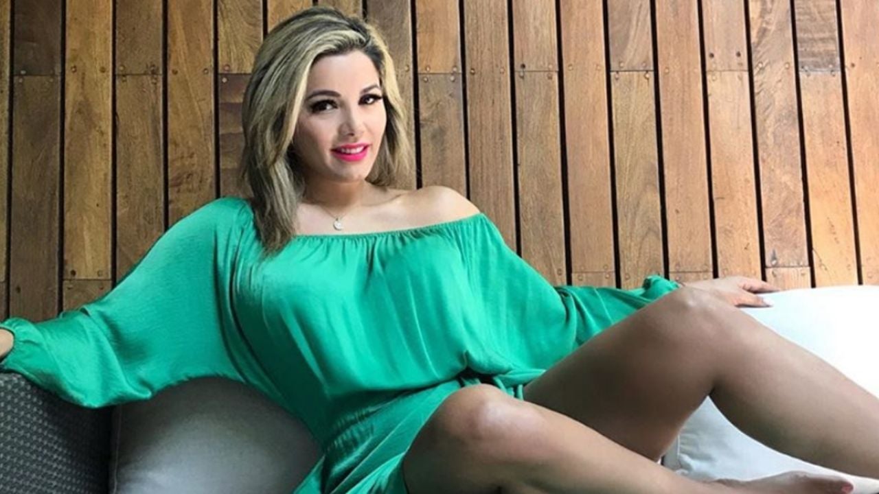 Aleida Núñez y sus ‘embarrados’ jeans blancos desatan locura en Instagram