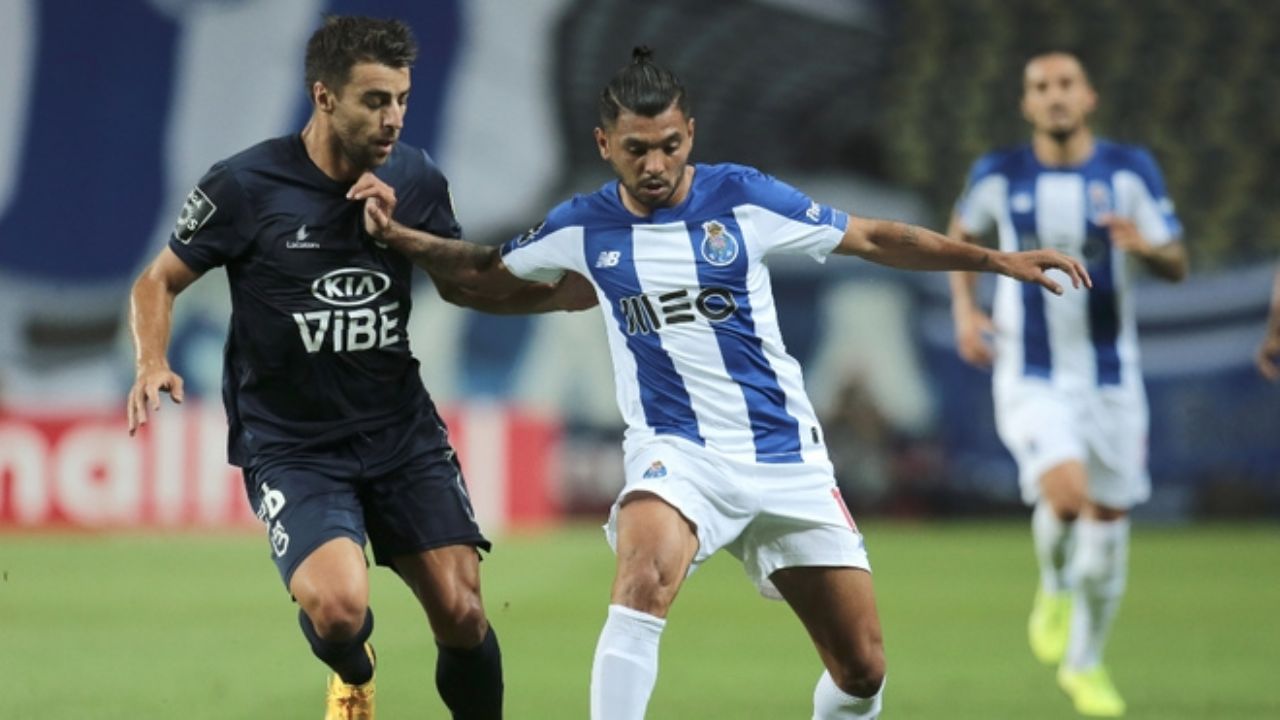 El ‘Tecatito’ Corona asiste en la goleada del Porto contra el Belenenses