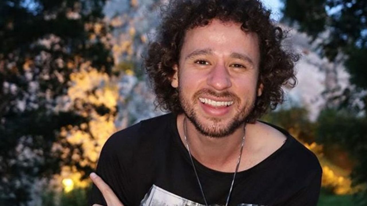 Luisito Comunica conmociona a todos sus fans al mostrar su nuevo ‘gran tatuaje’