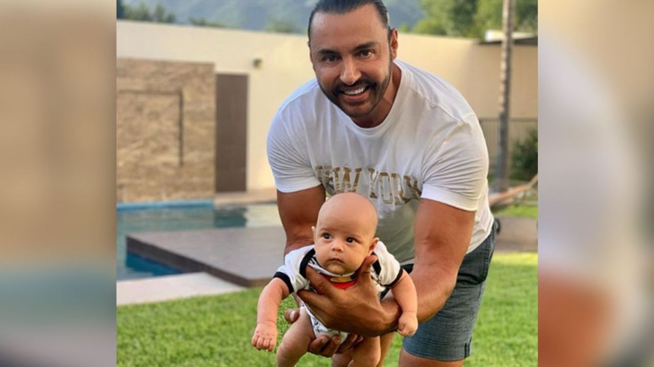De héroe de la lucha a abuelo: Latin Lover disfruta de su primer nieto