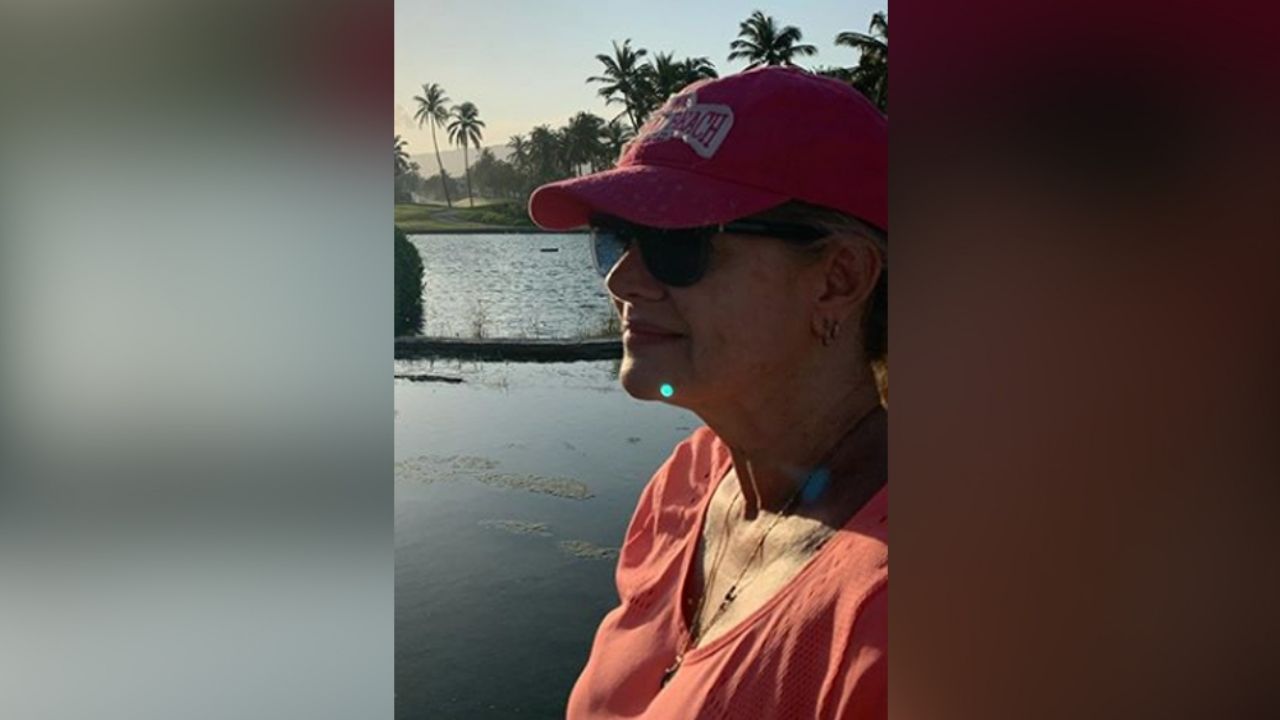 Érika Buenfil disfruta de la piscina en atrevido traje de baño que acalora a fans