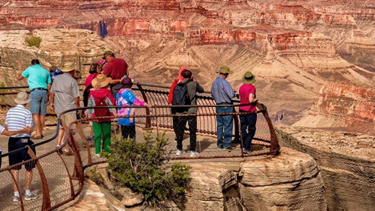 Fatídico final: Mujer cae al fondo del Gran Cañón al intentar tomarse una selfie