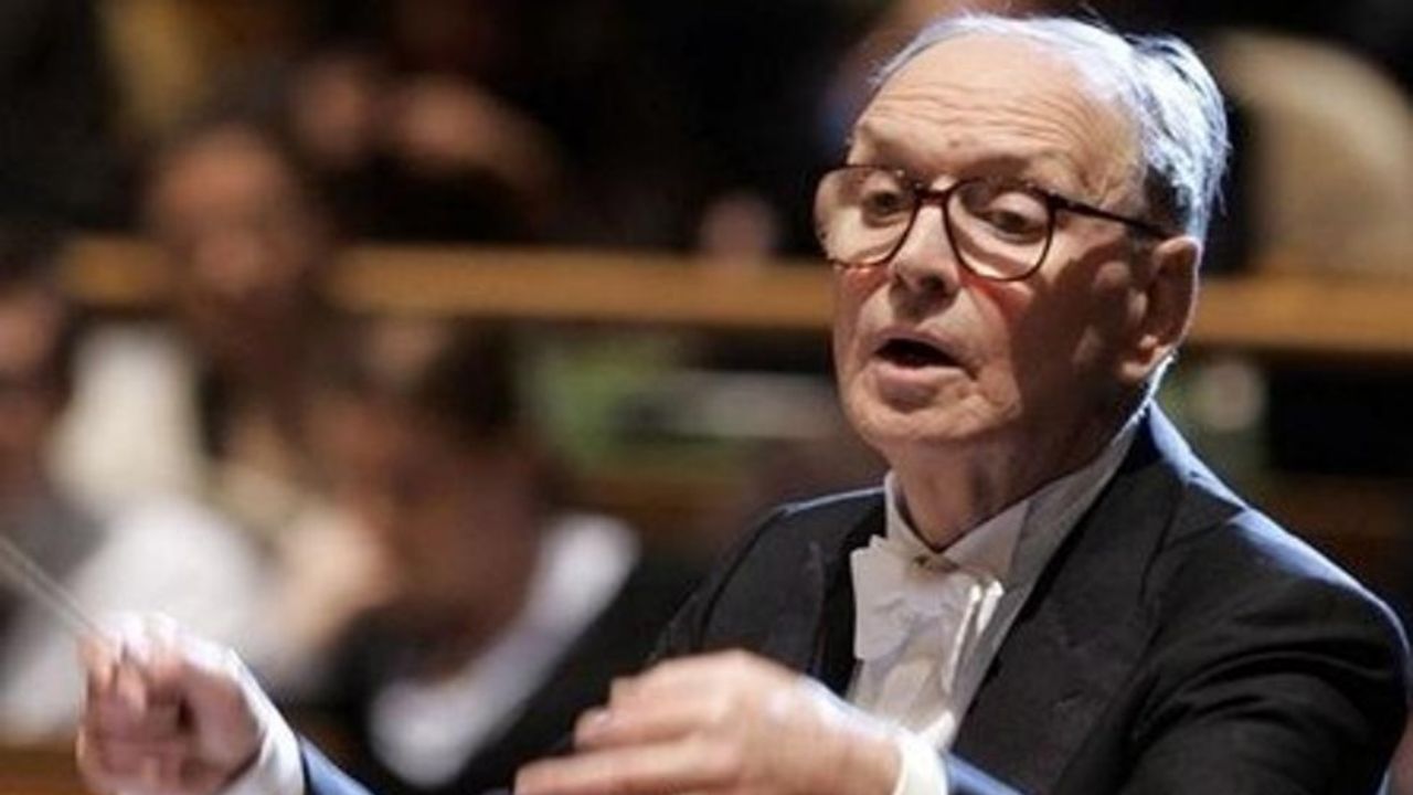 A la edad de 91 años, fallece el gran maestro italiano Ennio Morricone