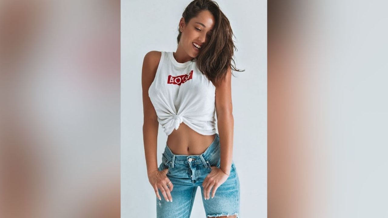 En traje de baño, Keyla Caputo luce mejor que nunca arriba de una hamaca