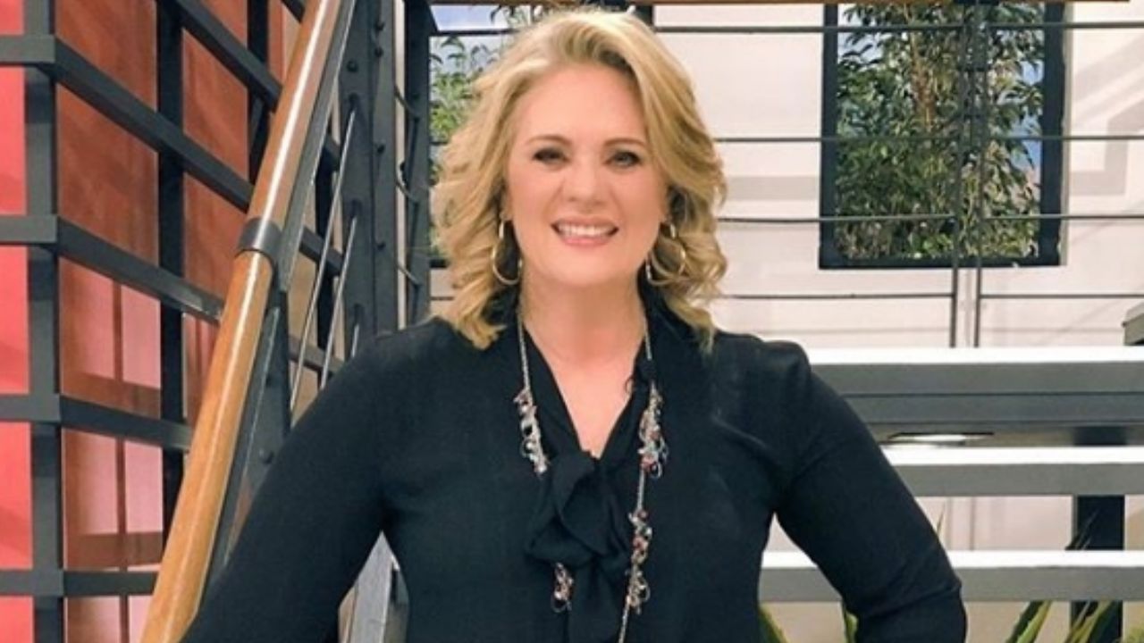 Érika Buenfil alegra el lunes con baile en la playa y muestra por qué es la ‘Reina de TikTok’