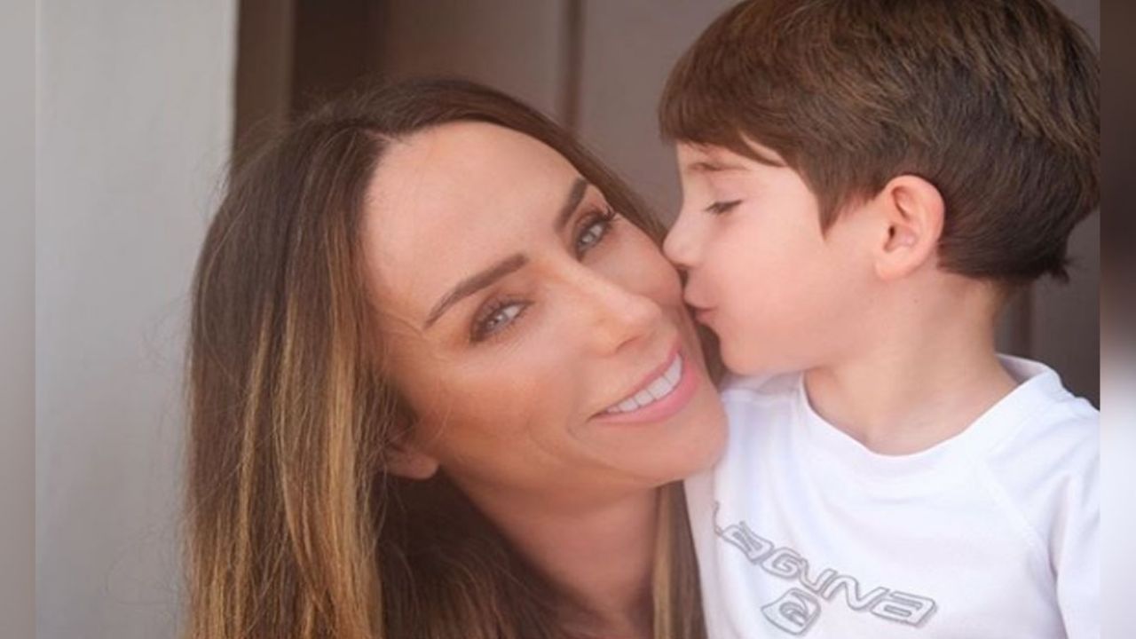 VIDEO: Hijo de Inés Gómez Mont se pone a llorar porque no le gusta cumplir años