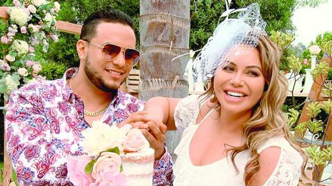 Lorenzo Méndez desata el enojo de internautas con controversial mensaje