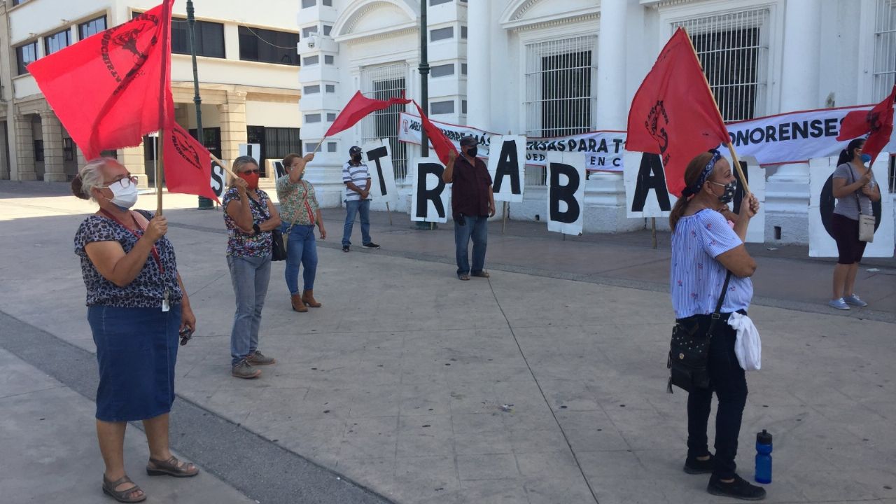 Miembros del Movimiento Antorchista de Sonora exigen apoyos para los más necesitados