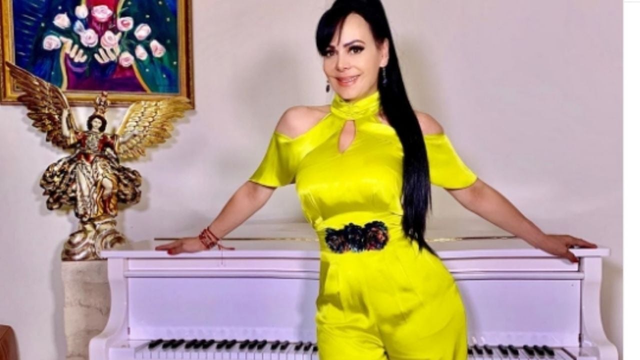 Maribel Guardia conquista todo Instagram al presumir su enorme armario en pijama