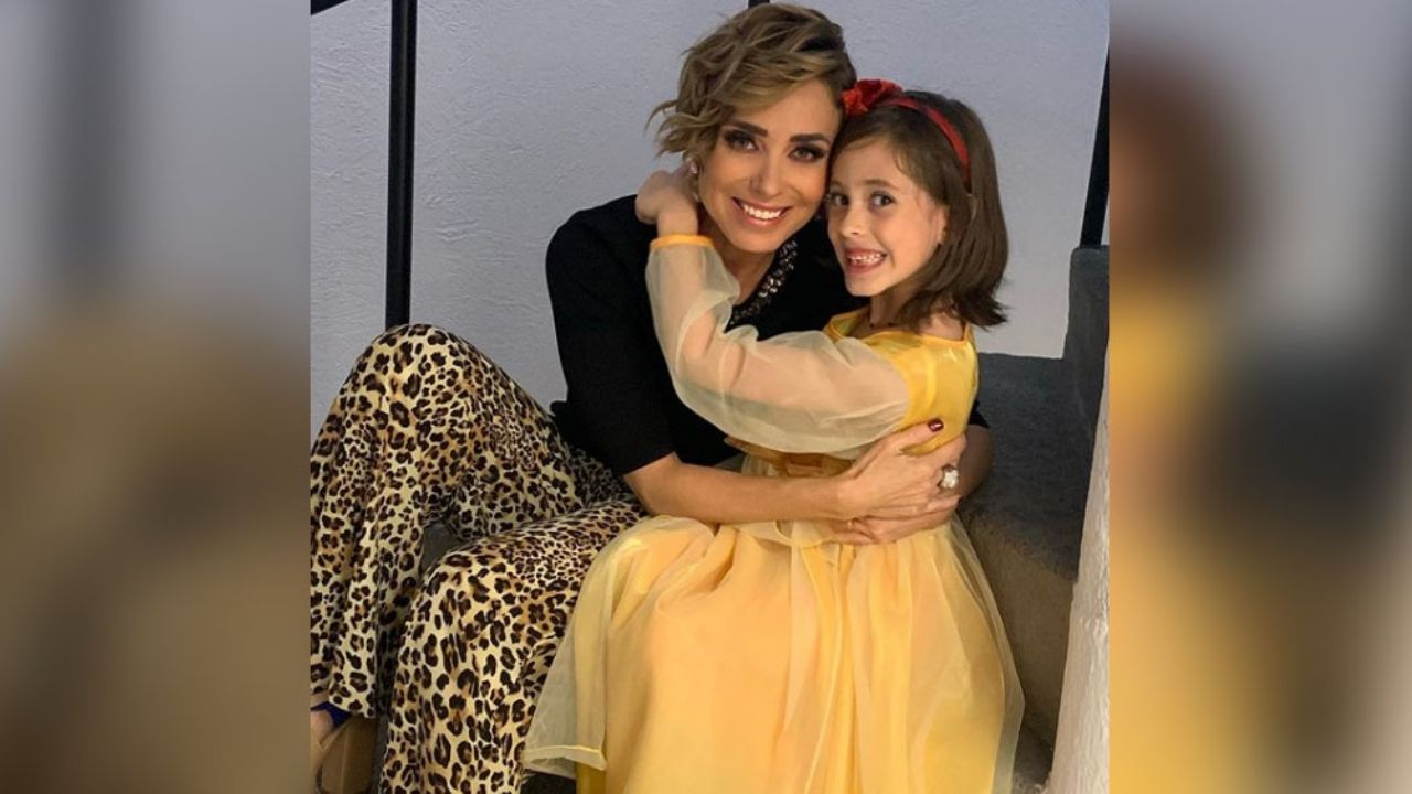 Cosette, hija de Carmen Muñoz, conquista la audiencia de ‘Al Extremo’