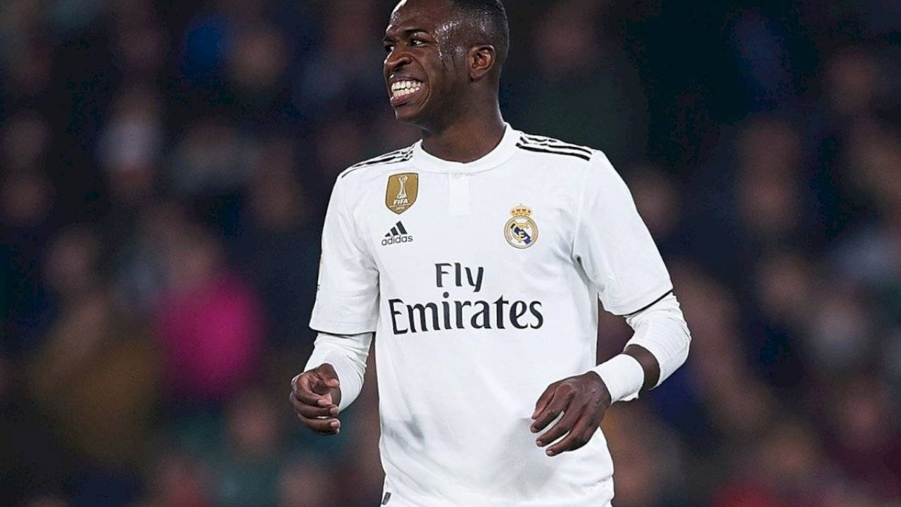 Vinicius da negativo por Coronavirus y vuelve a la convocatoria contra el Alavés