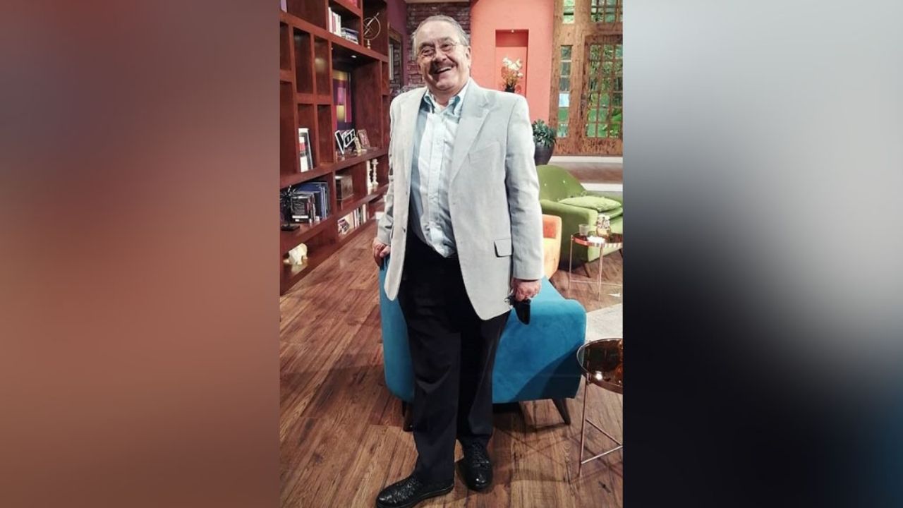 Internautas arremeten contra Daniel Bisogno y defienden a ‘Pedrito’ Sola y sus calcetines