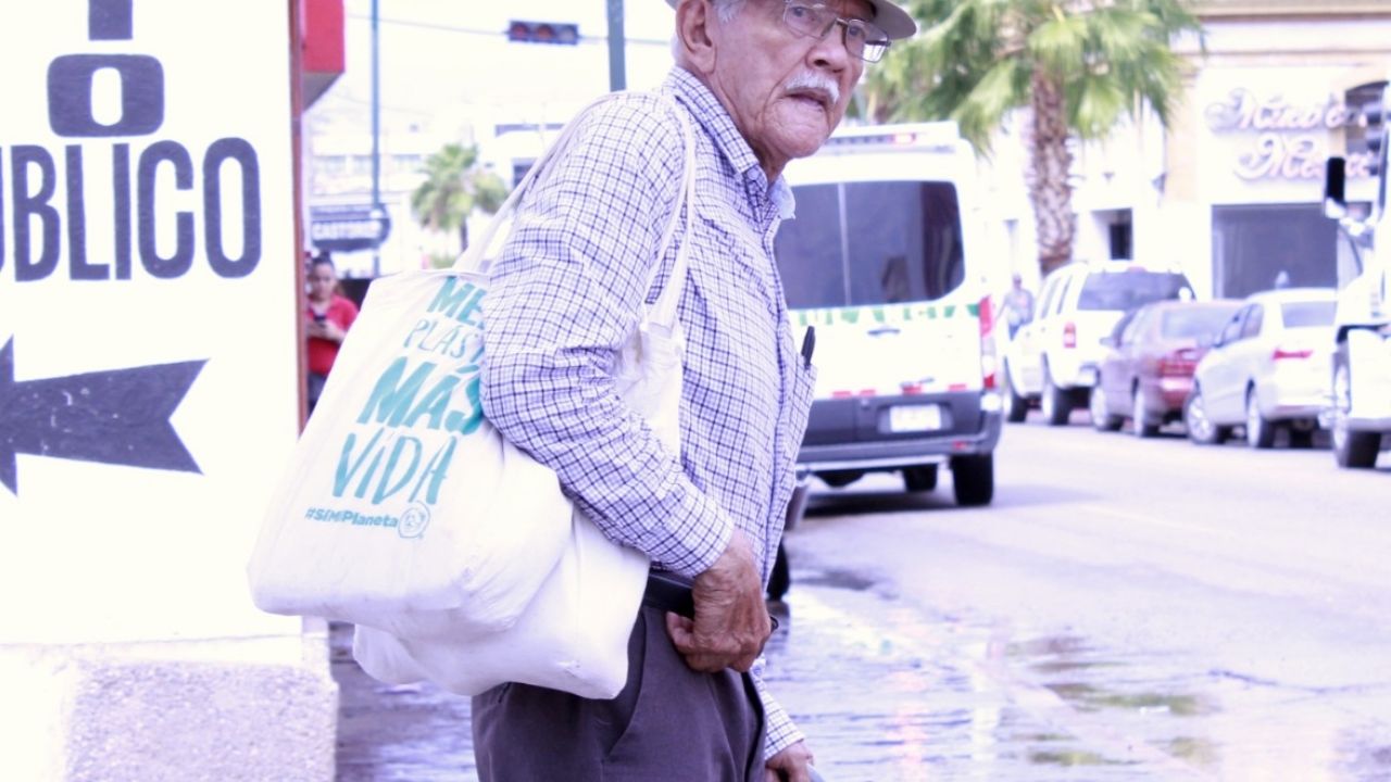 Adultos mayores recibirán apoyos durante el mes de julio en Sonora