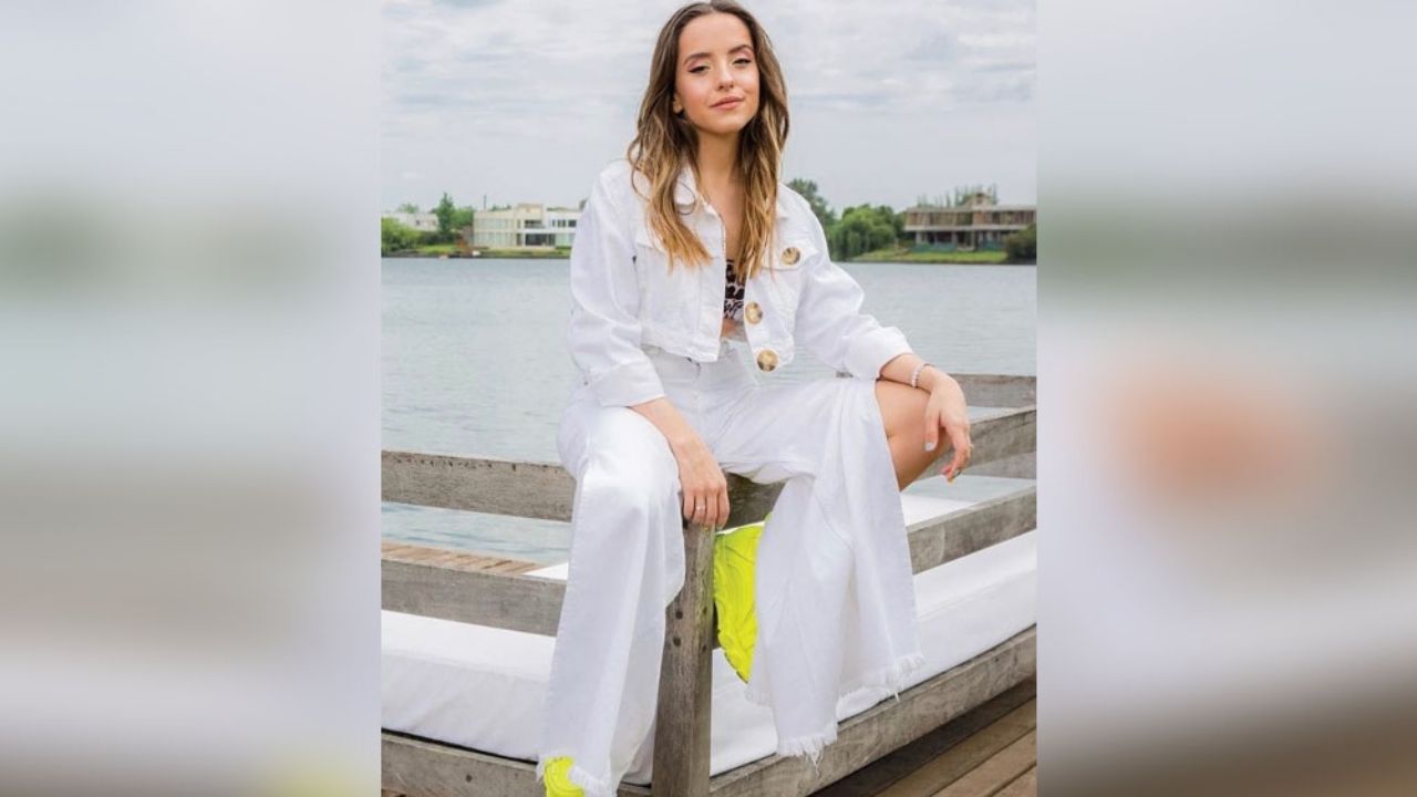 Ante tanta presión, Evaluna Montaner sorprende al posar agarrándose el vientre