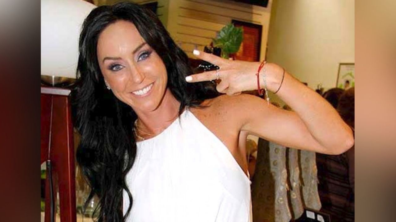 Por intentar incursionar en el mundo de la belleza, conductora de Televisa sufre grave accidente en su mano