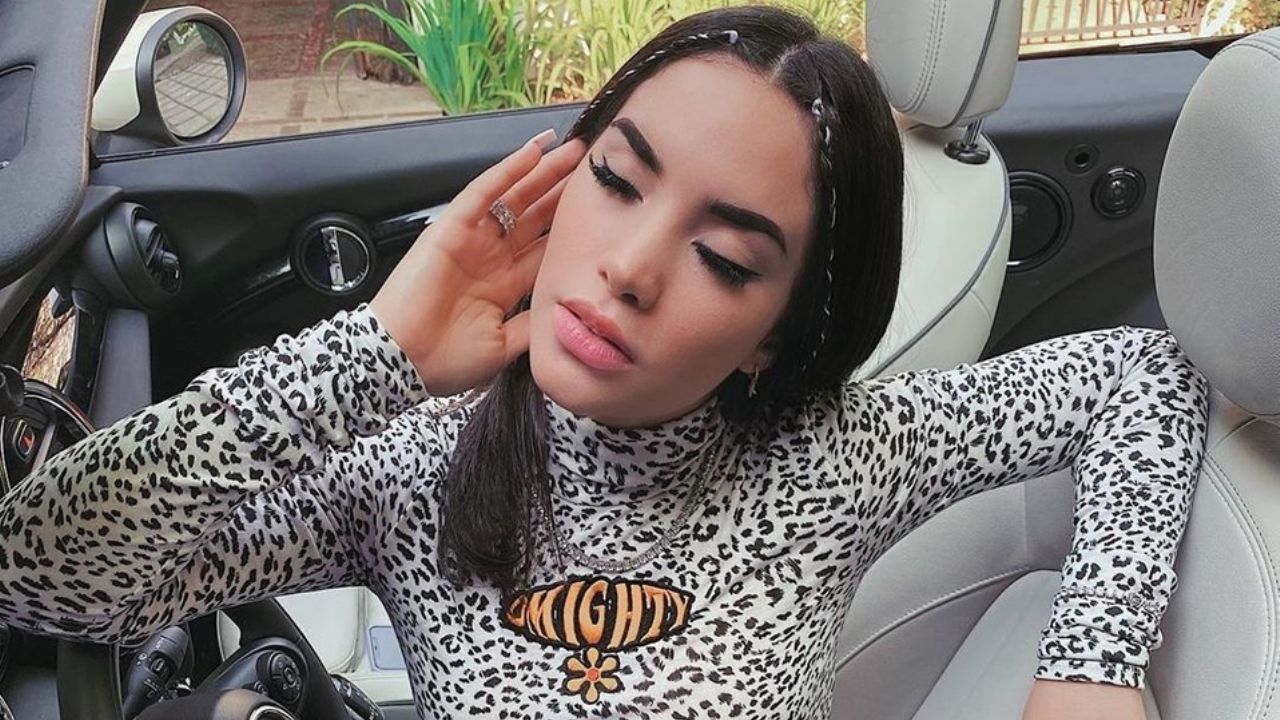Se comen viva a Kimberly Loaiza y la llaman ‘Lady autotune’ por su música: “No canta”