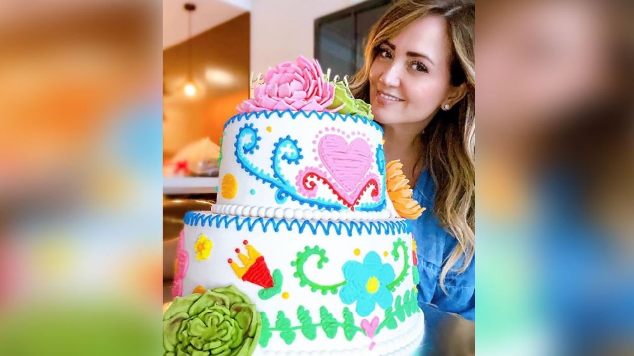 Con sentimientos encontrados, Andrea Legarreta publica mensaje por su cumpleaños 49
