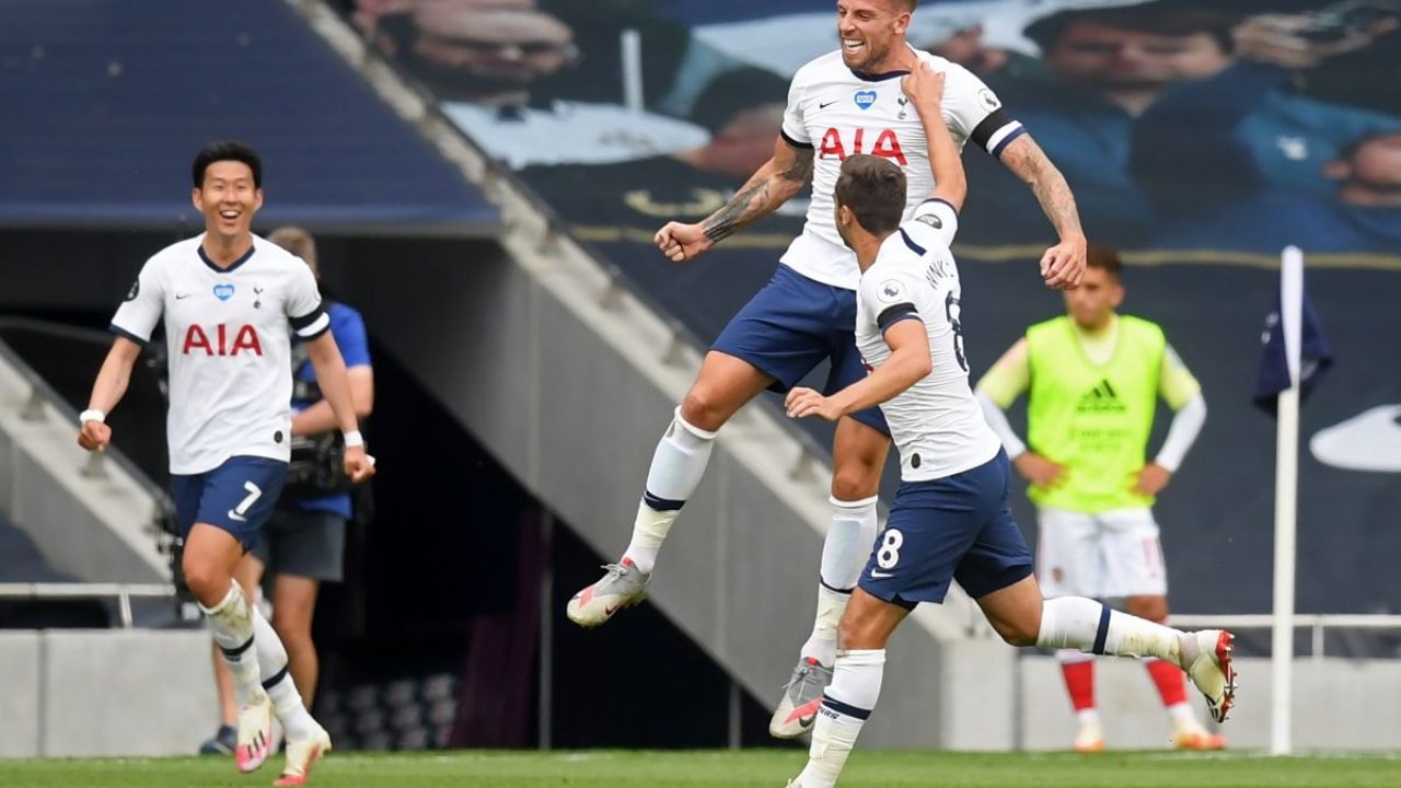 Tottenham mantiene su sueño de jugar competencia internacional en Europa