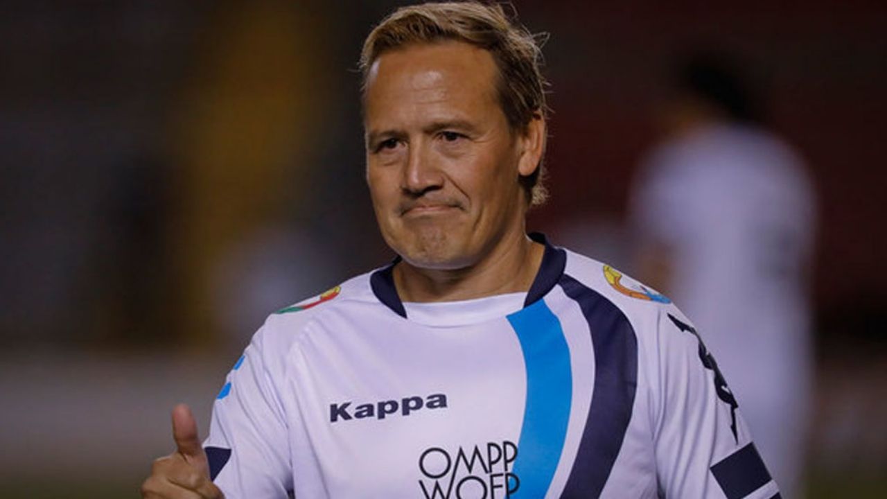 ‘El Matador’ se gana el corazón de usuarios en TikTok por divertido video con su hija