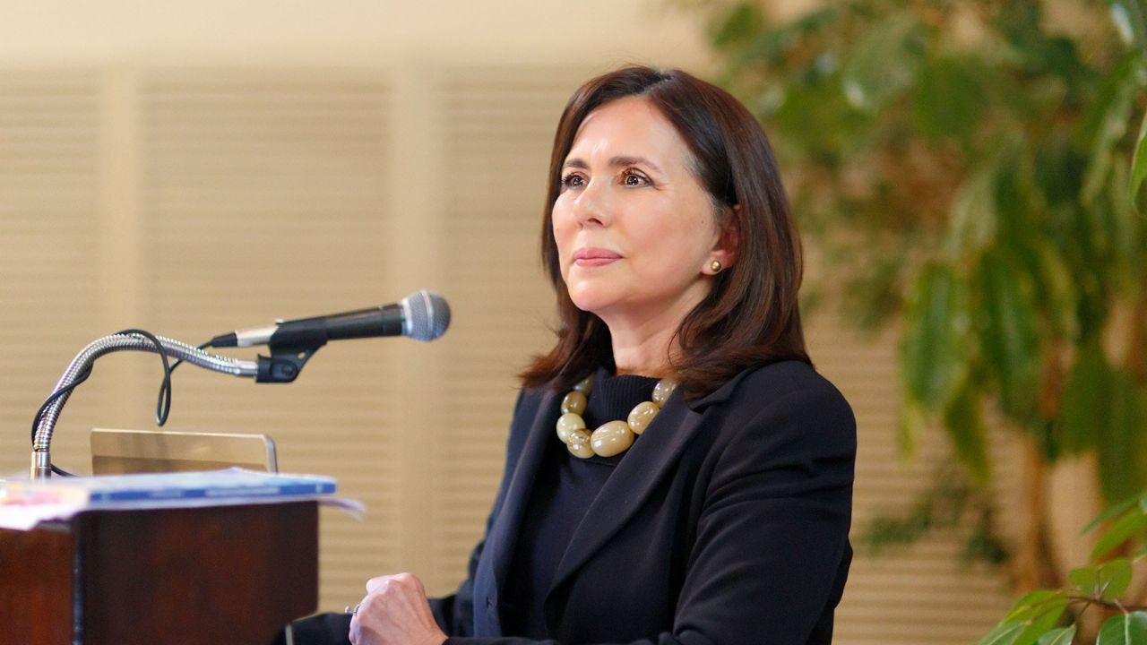 Canciller del Gobierno de facto de Bolivia tiene coronavirus; está en aislamiento