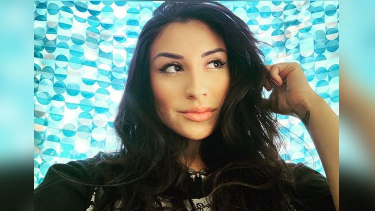 Beatriz Solís, hija de ‘El Buki’, roba corazones en Instagram al lucir “muy flacucha”