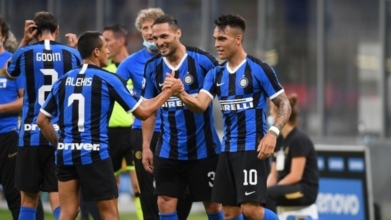 El Inter se afianza en el segundo lugar de la Serie A contra el Torino