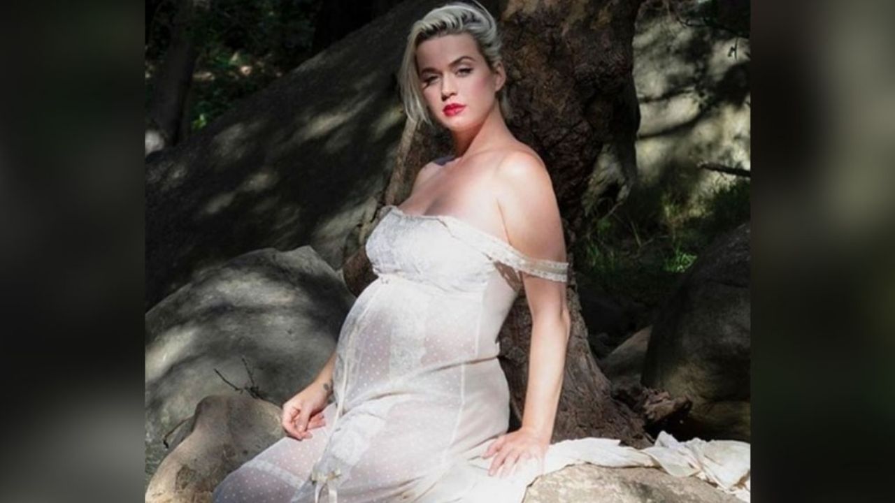 Captan a Katy Perry en la playa ¡a pocos días de convertirse en mamá!