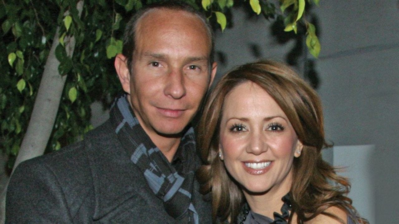 Erik Rubín, esposo de Andrea Legarreta, impacta con increíble musculatura