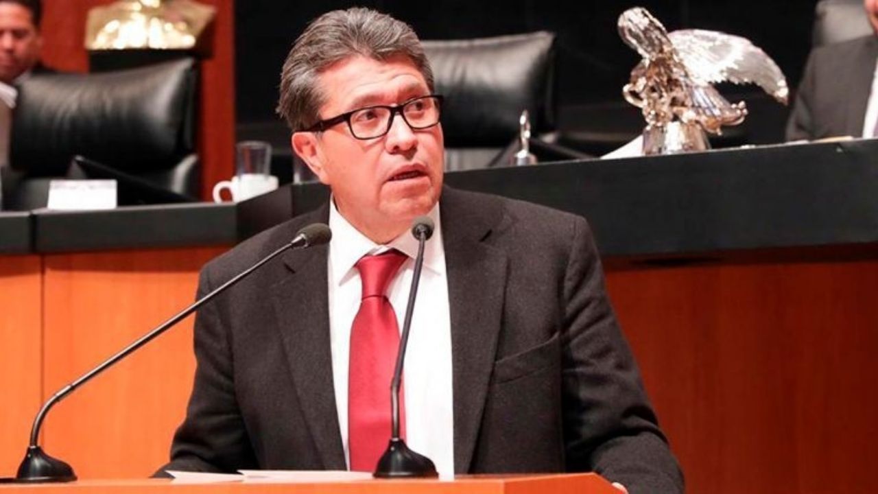 Ricardo Monreal busca abrir nuevo periodo extraordinario en el Senado