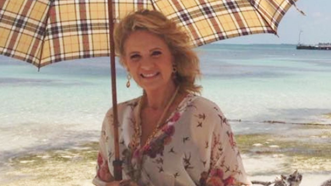 Érika Buenfil disfruta del calor de Acapulco y lo presume en Instagram