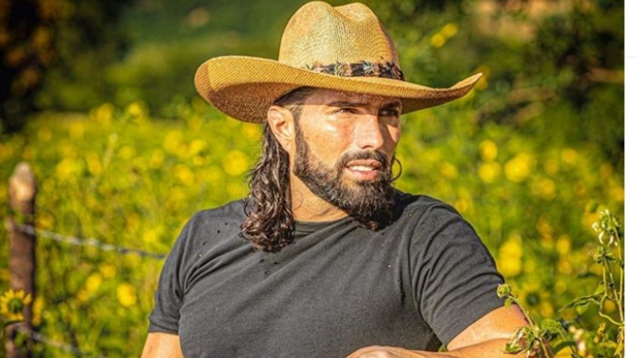 Poncho de Nigris se pone a bailar y cantar al ritmo de Bad Bunny con ‘Yo perreo sola’