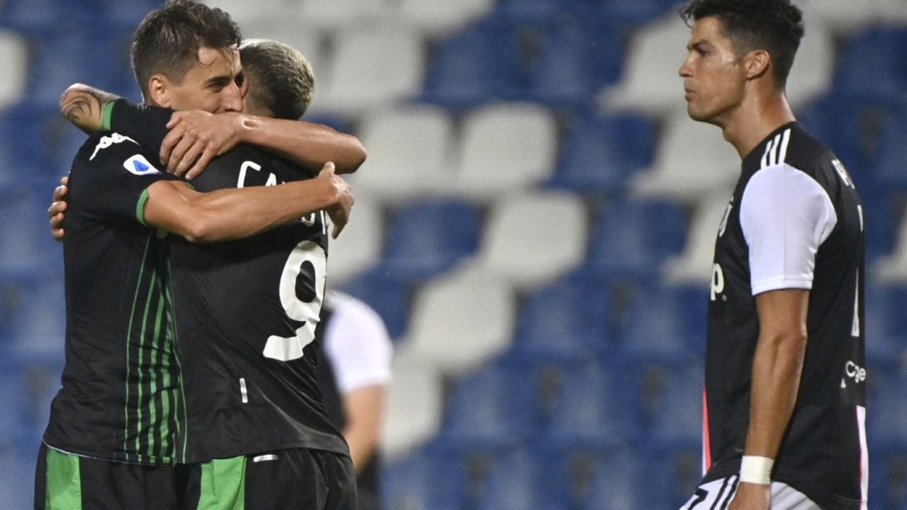 A la Juventus se le olvida ganar y apenas rescata un empate ante el Sassuolo