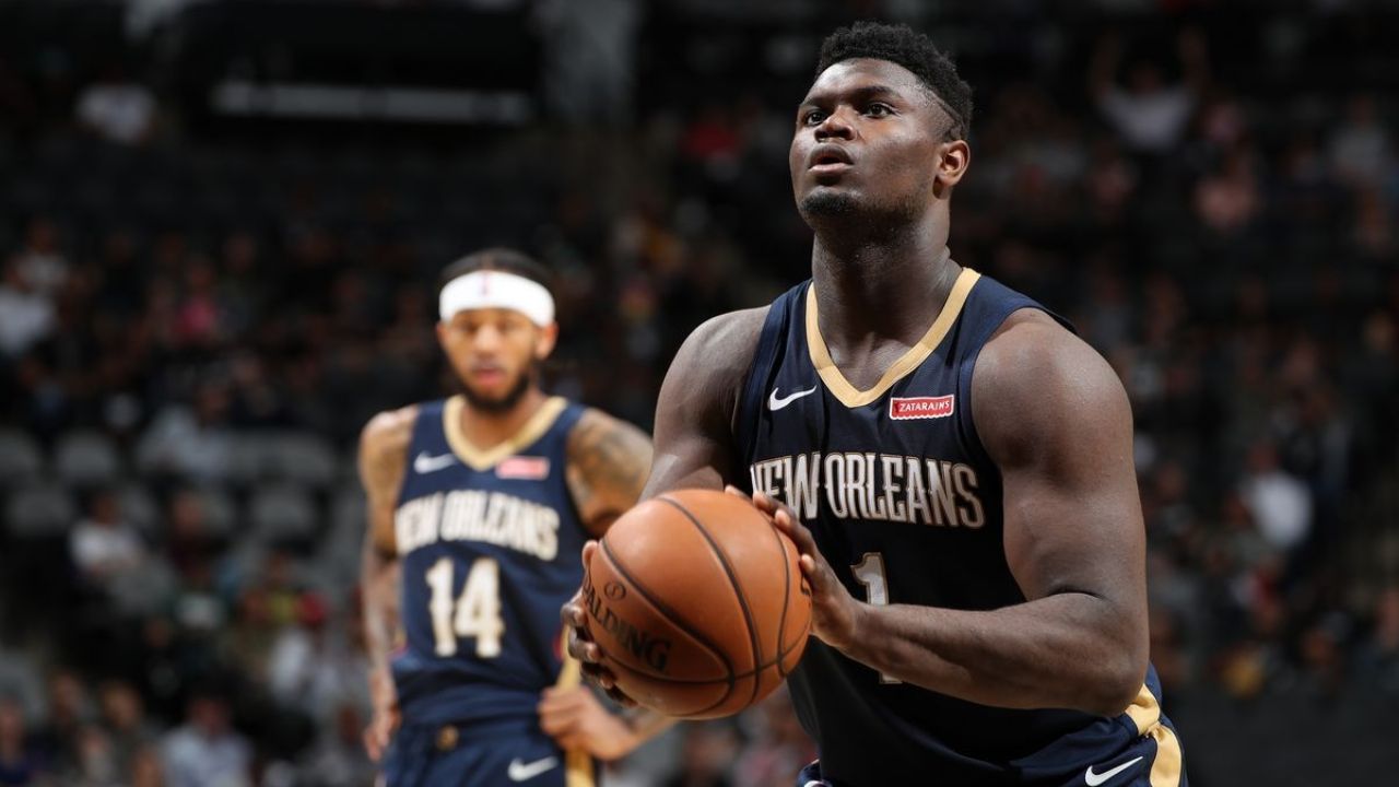 Williamson deja la burbuja NBA en Florida por emergencia familiar