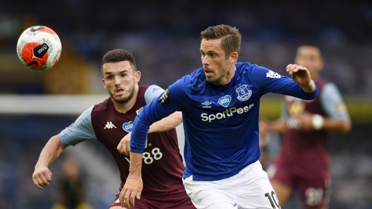 Aston Villa empata contra el Everton y se encuentra al borde del descenso