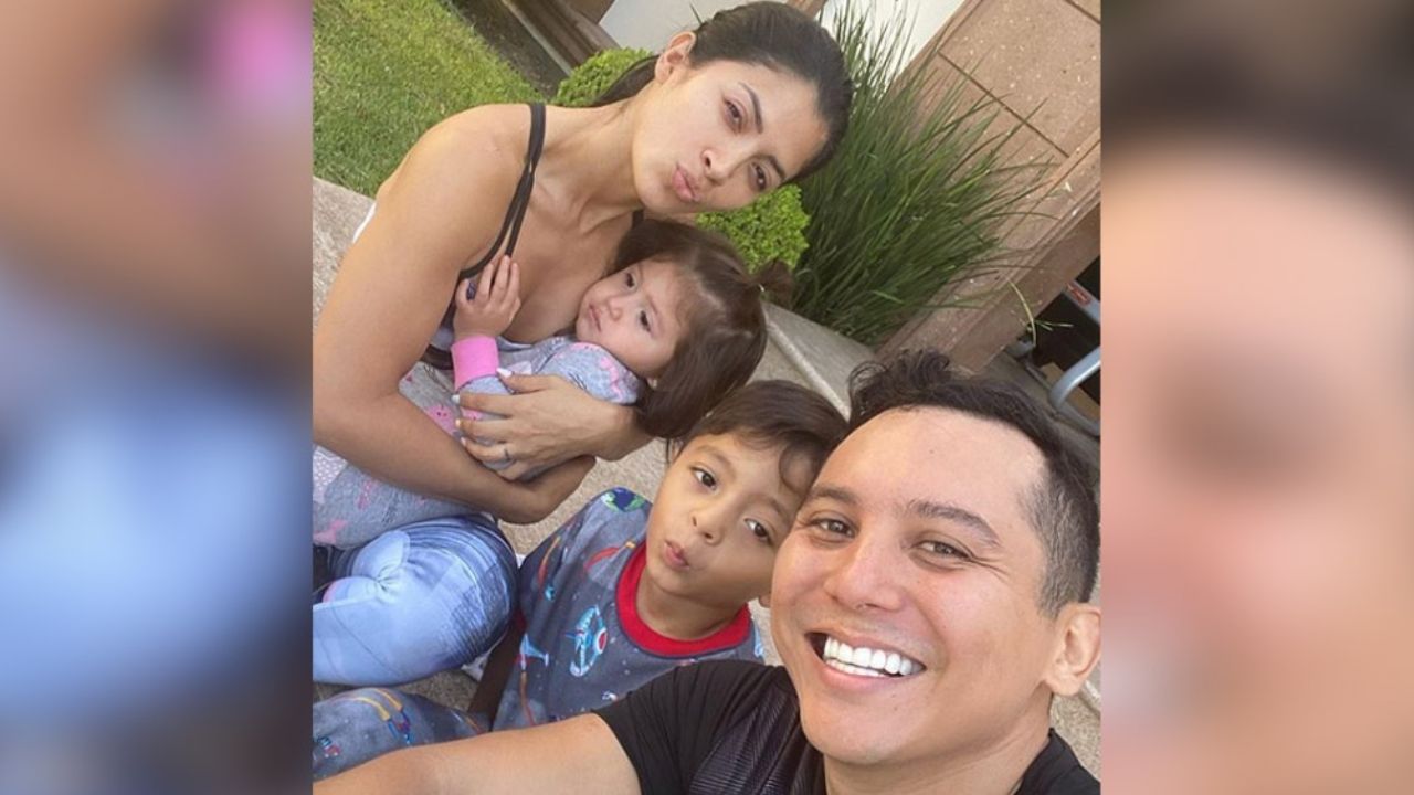 Edwin Luna es destrozado en Instagram tras presumir foto familiar: “Iguales de nacos”