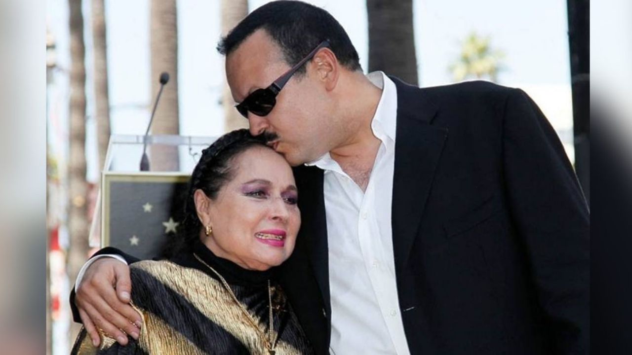 Así luce la mamá de Pepe Aguilar, Flor Silvestre a sus casi 90 años: “¡Ninguna arruga!”