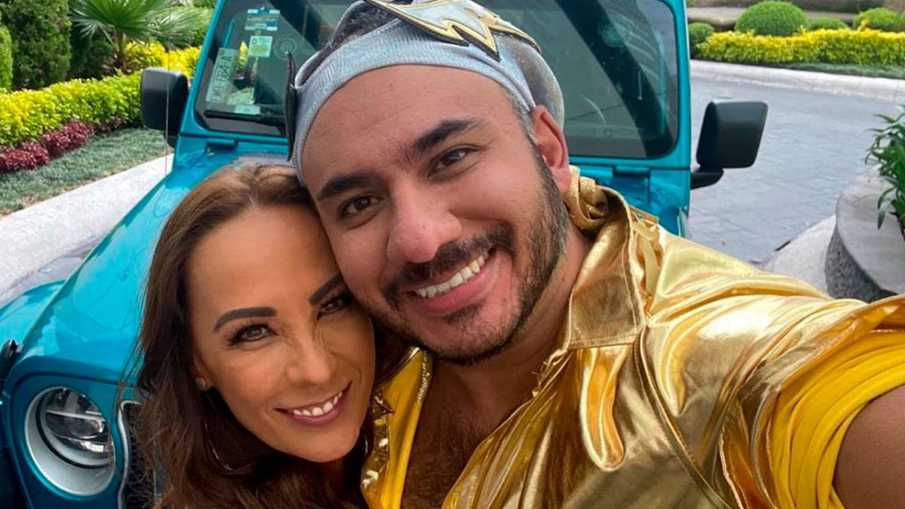 Consuelo Duval, a lo descarado, presume al hombre con el que le habría sido “infiel” a ‘El Escorpión Dorado’