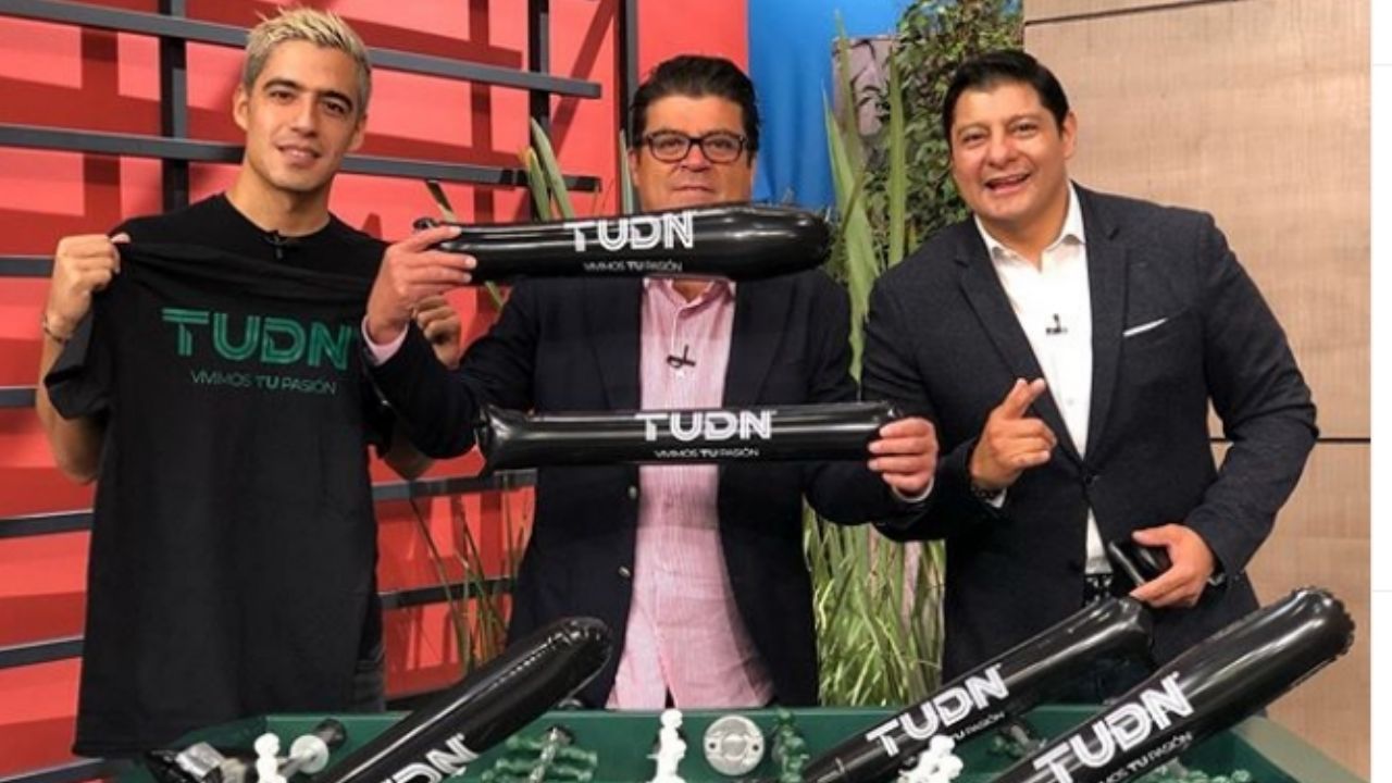 ‘El Burro’ Van Rankin abandonaría ‘Hoy’ para conducir programa de deportes ¿en TV Azteca?