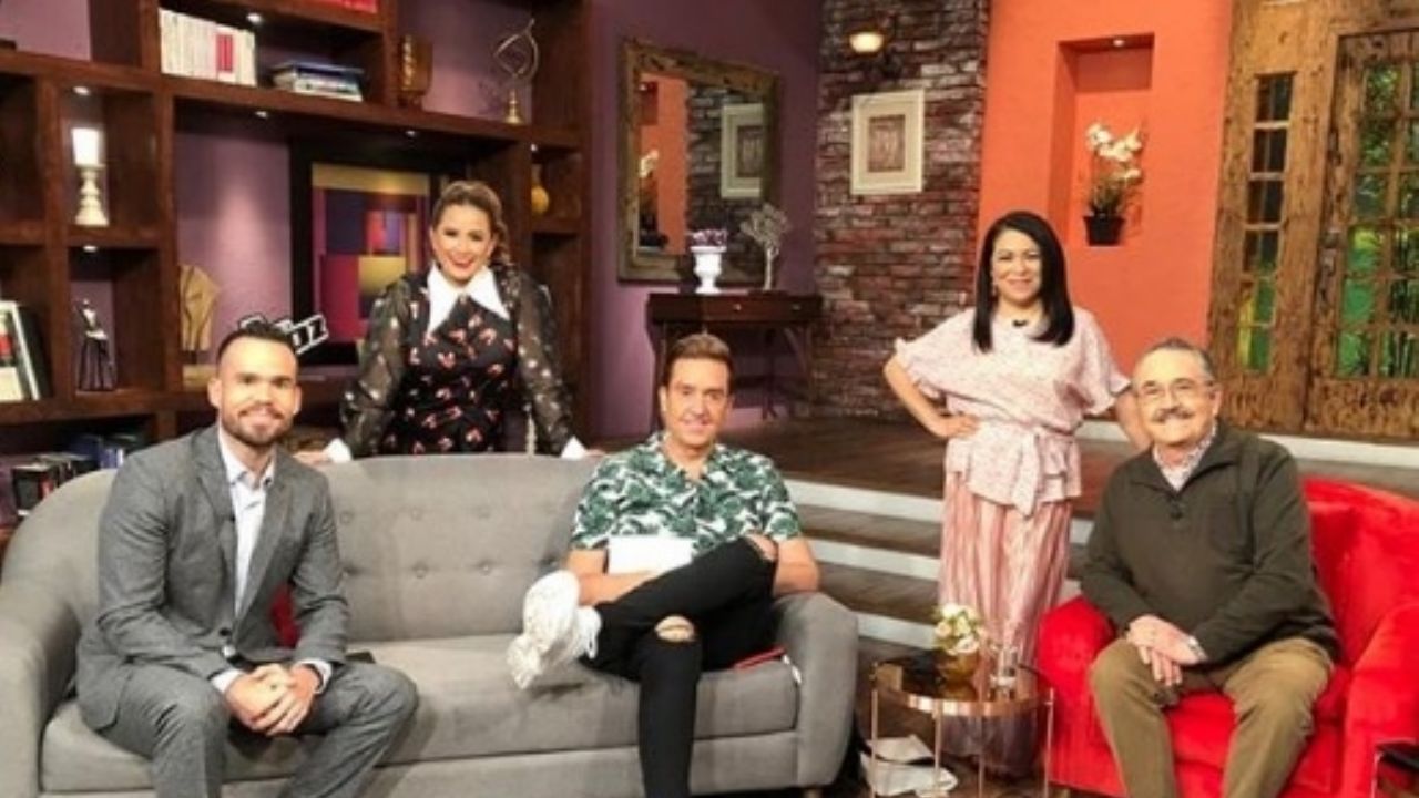 Pedro Sola le da mala noticia a compañera de ‘Ventaneando’ y esta es su reacción