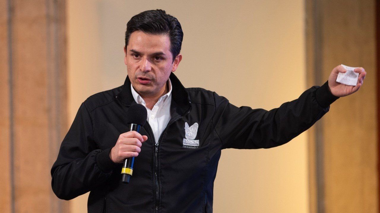 Zoé Robledo sufre accidente automovilístico y se encuentra en revisión médica