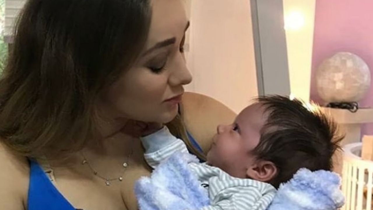 Sherlyn celebra en familia que ya registró a su pequeño André como ciudadano mexicano