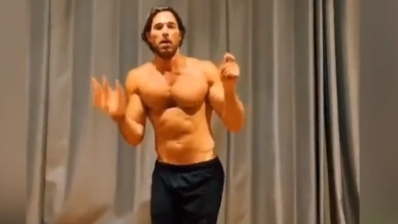 Sebastián Rulli causa furor entre sus fans con sensacional baile de TikTok