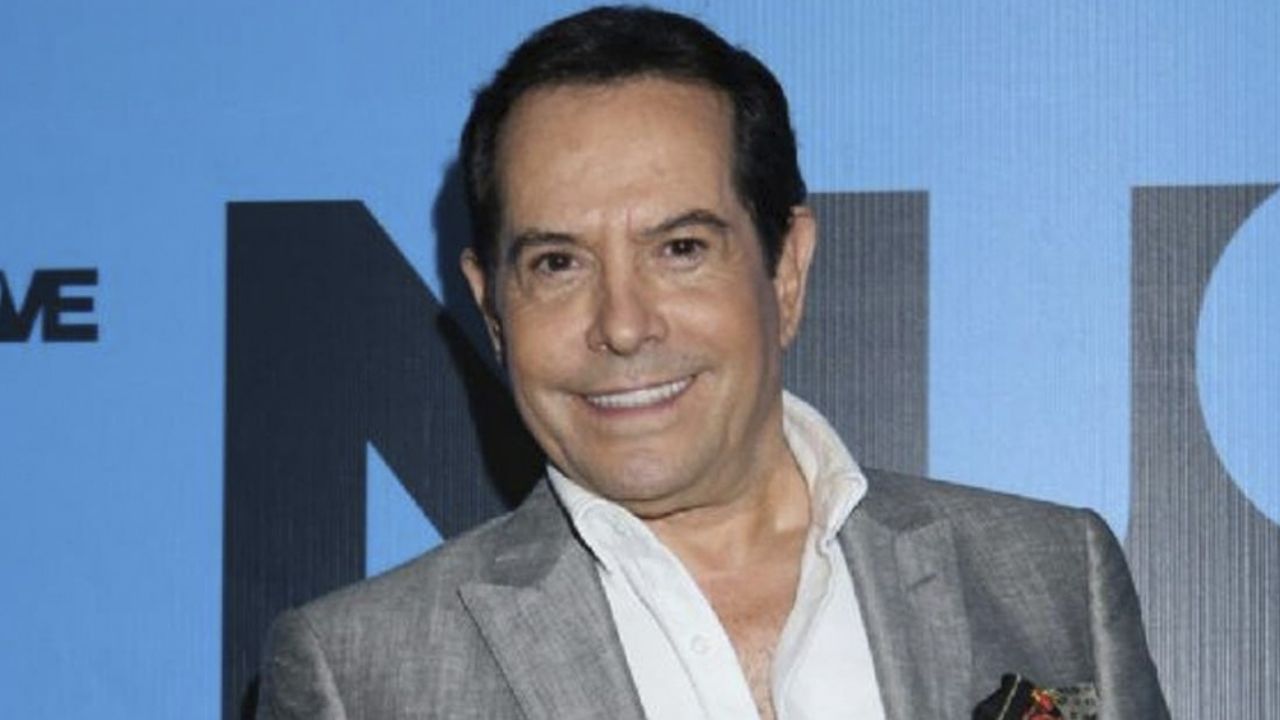 Con emotiva fotografía en Instagram, Pepillo Origel celebra a sus ‘hijos’